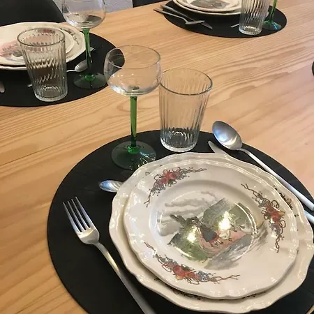 Le 1835 Apartman